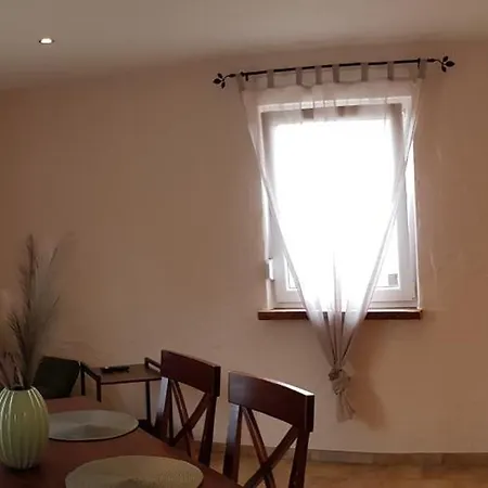 Casa No7- Primo Piano Апартаменты Наумбург